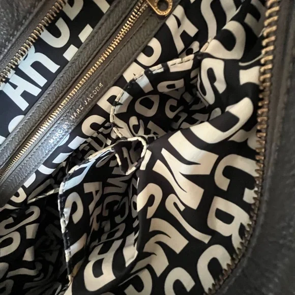 Marc Jacobs Gray Shoulder Bag - Picture 7 of 13